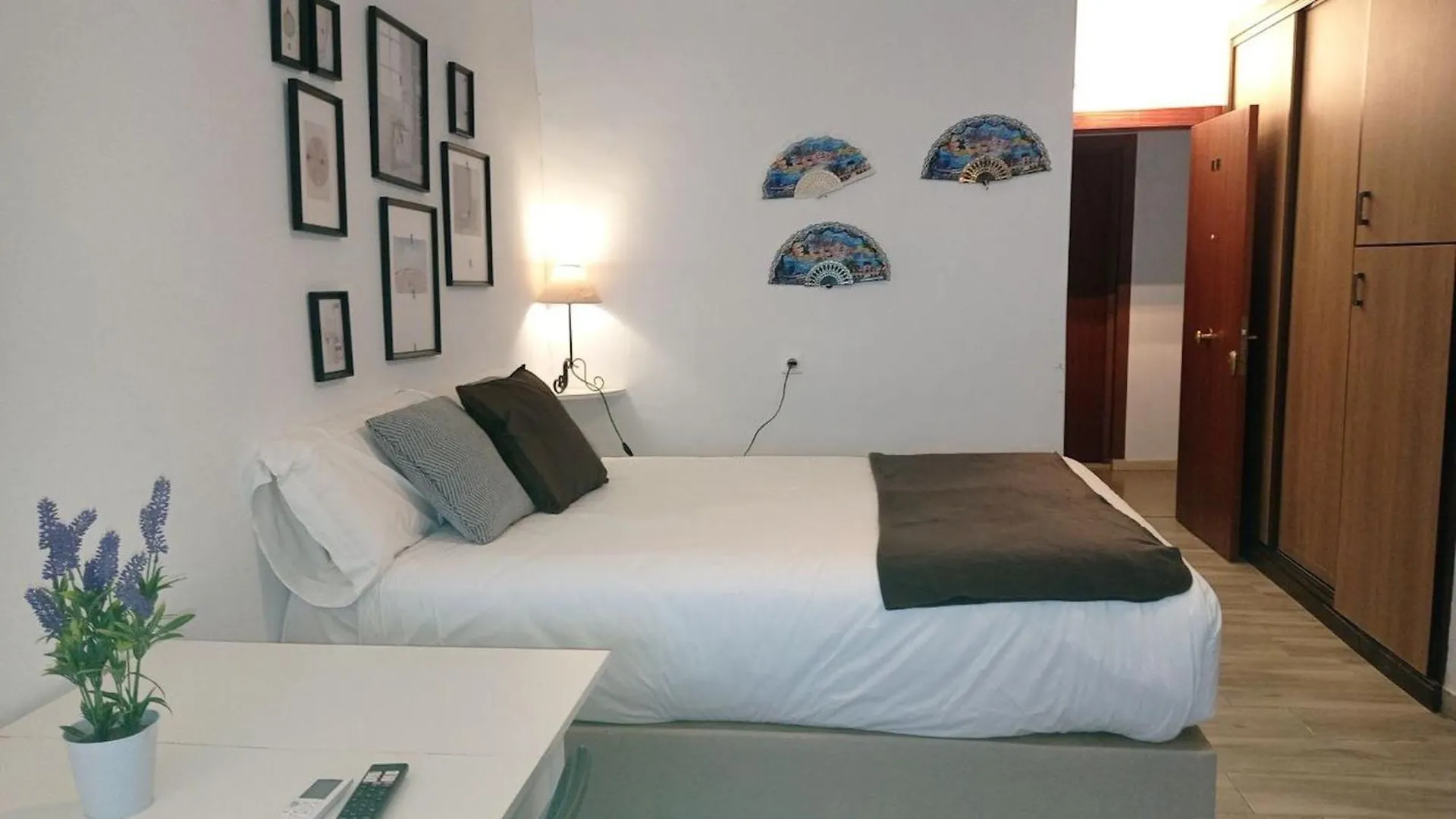 Apartment Holidays2Torremolinos: Studio with Pool and Rooftop Terrace Spain